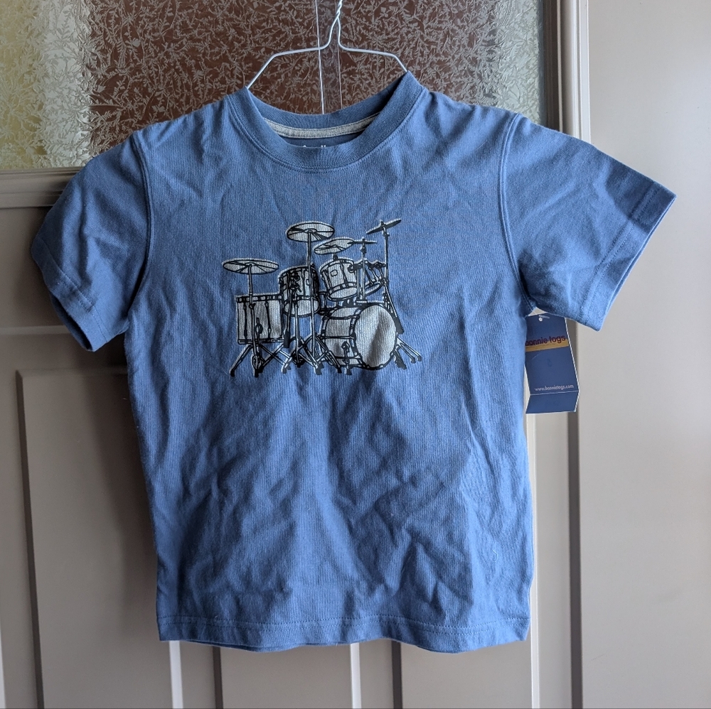 🩶3/$20 5/$30 7/$40🩶BNWT Boys Sz 5 Tshirt